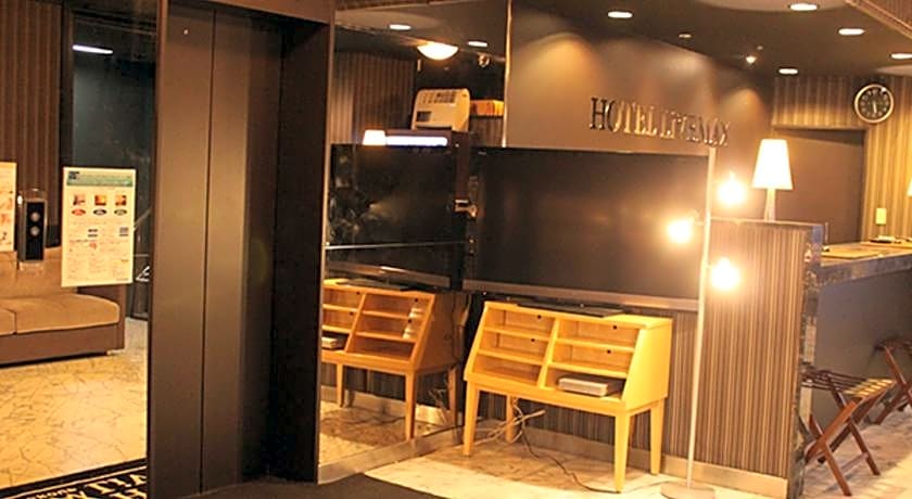 Hotel Livemax Yokohama Kannai