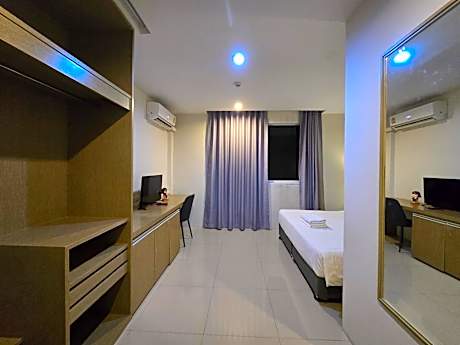 Deluxe Triple Room - Building 1