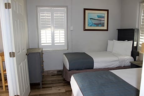 Standard One-Bedroom Suite with Garden View