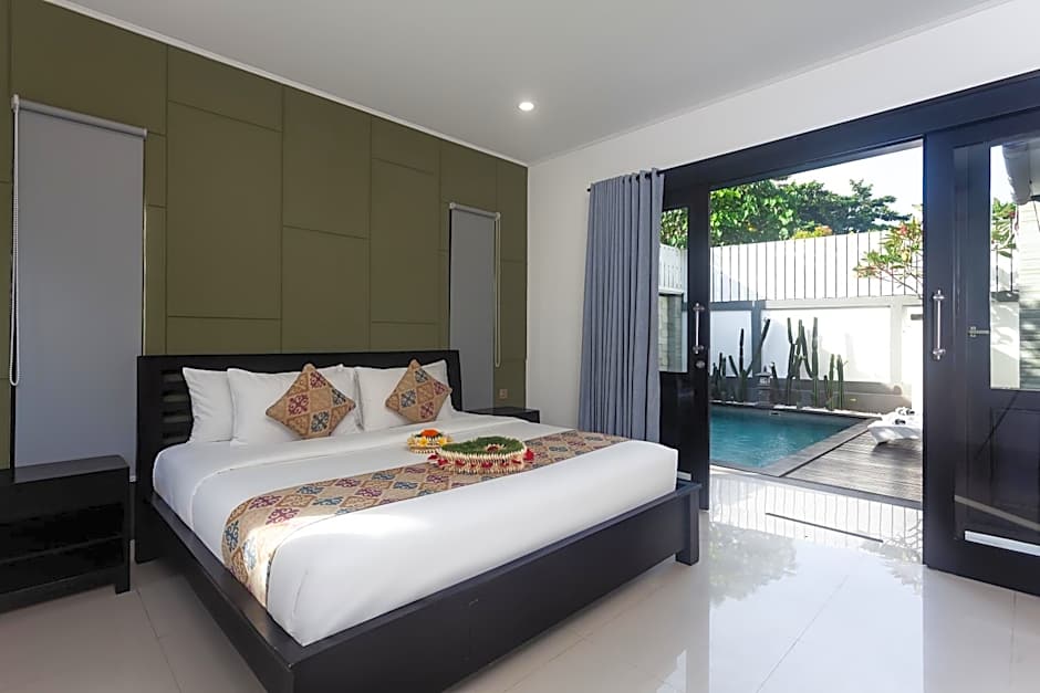 Maja Villa Batubelig by Pramana Villas