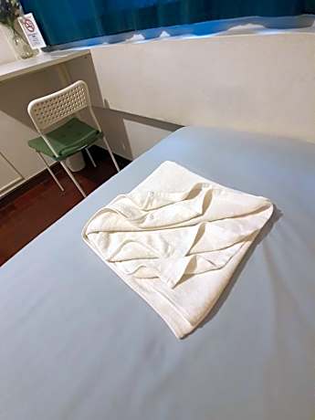 Single Room with Shared Bathroom