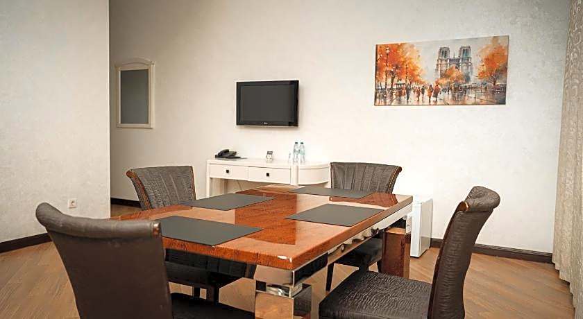 Safran Hotel