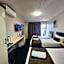 Crest Motor Inn