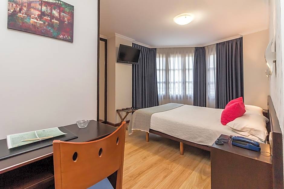 Hotel Gijon
