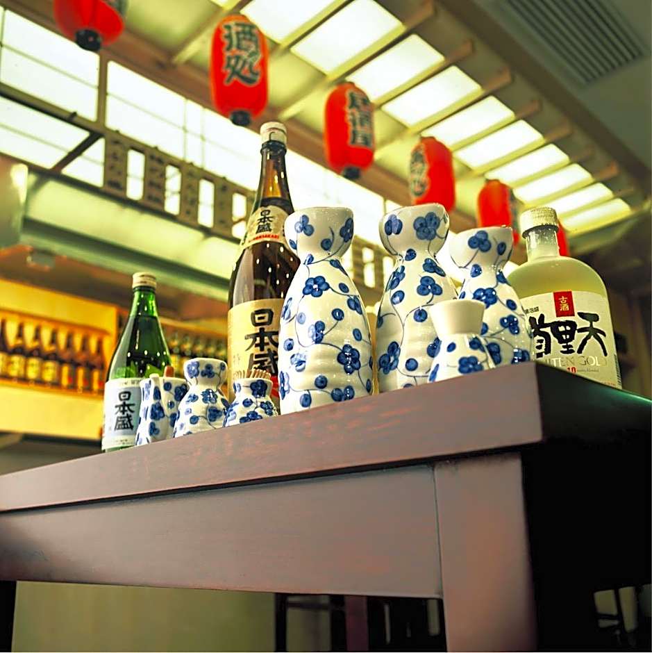 Gold Source Sunshine Hotel