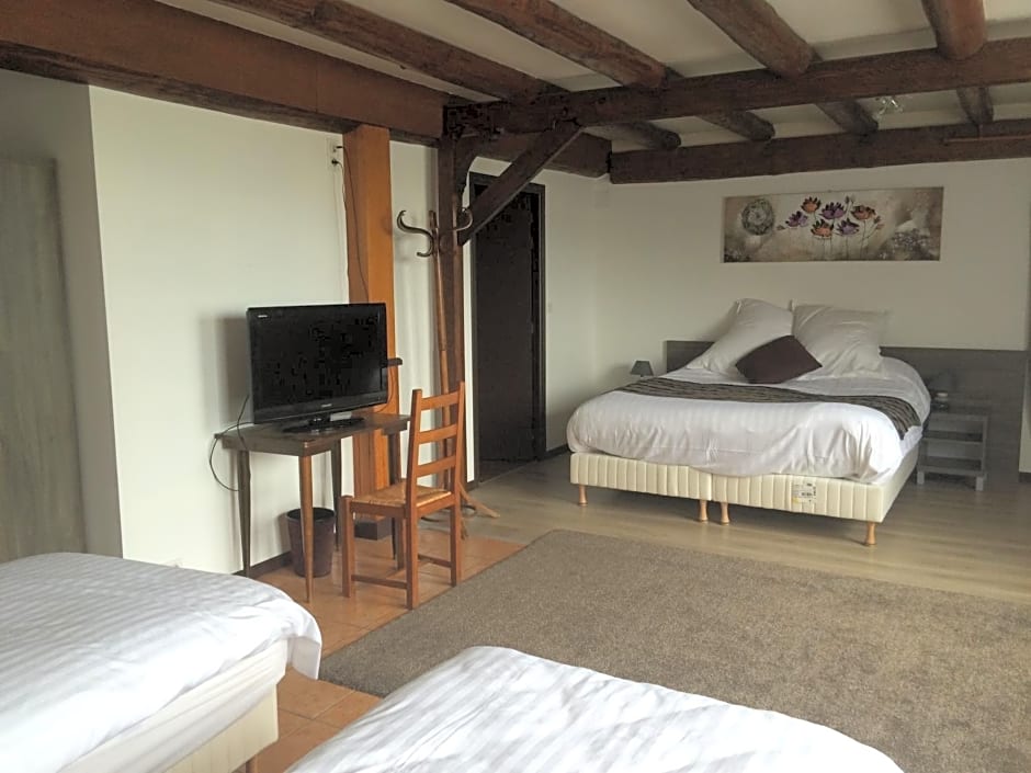 Auberge de la Petite Ferme, Super-Besse Est, The Originals Relais