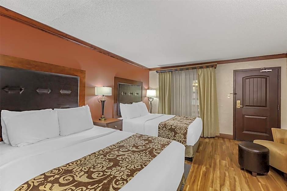 Best Western Plus Greenwell Inn