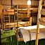 日本一しょぼいゲストハウス ウタラといかん Poor and Shabby GuestHouse "UtaraToikan"