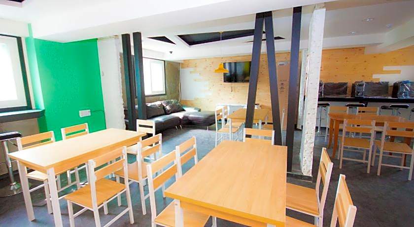 Calli Hostel