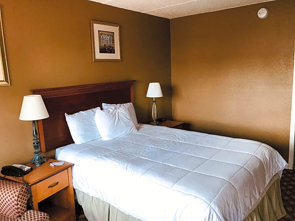 Americas Best Value Inn - Laredo