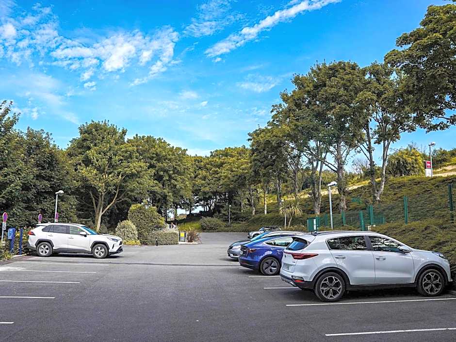 ibis Bayeux Port En Bessin