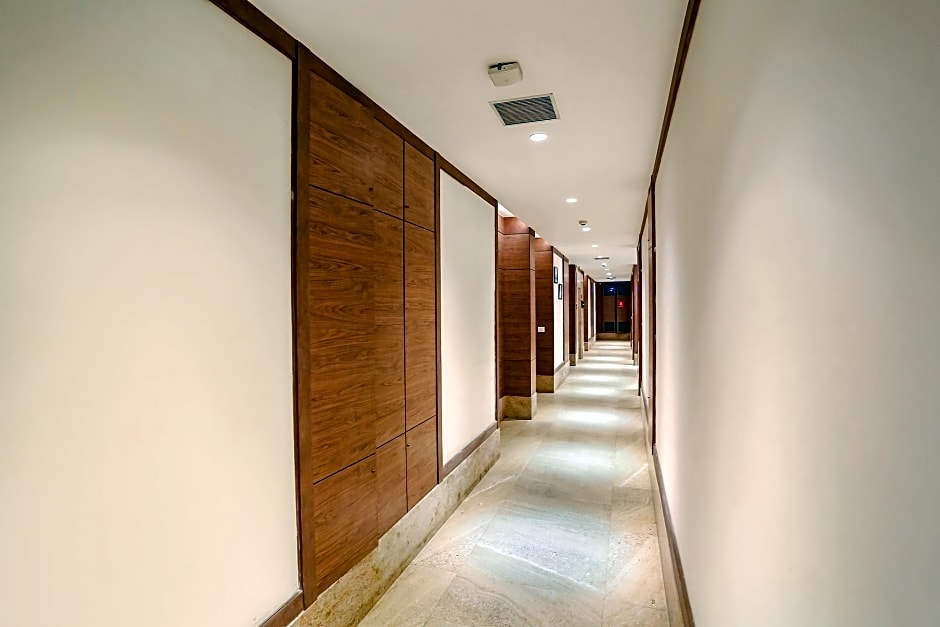 FabHotel F9 Chattarpur