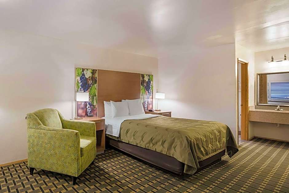 Quality Inn Near Fort Hunter Liggett