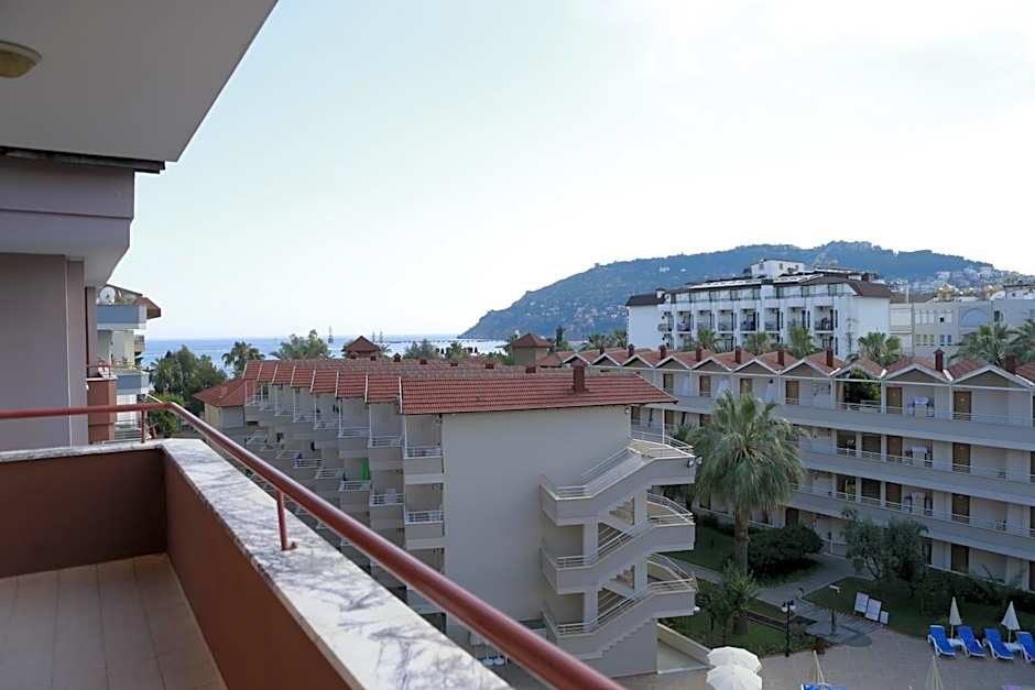 Maren Beach Apart Hotel