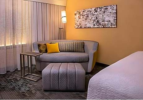 Conference Suite, 1 King