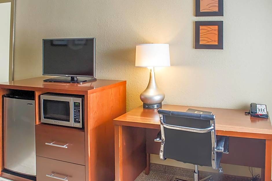 Comfort Inn Mayfield Heights Cleveland East