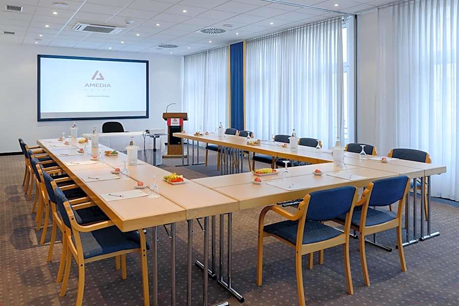 Amedia Dresden Elbpromenade, Trademark Collection by Wyndham