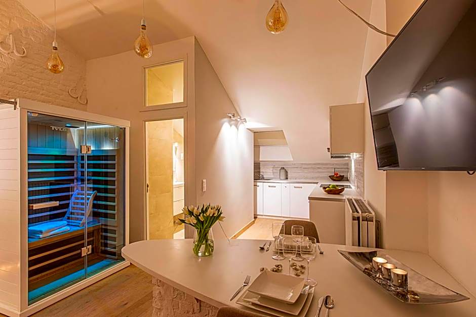 Maison Noppius - Love Hotel