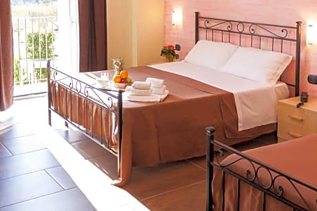 Mimí Hotel