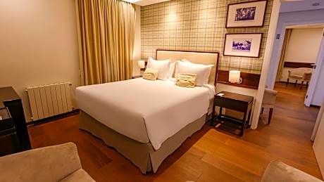 Suite with Garden View
