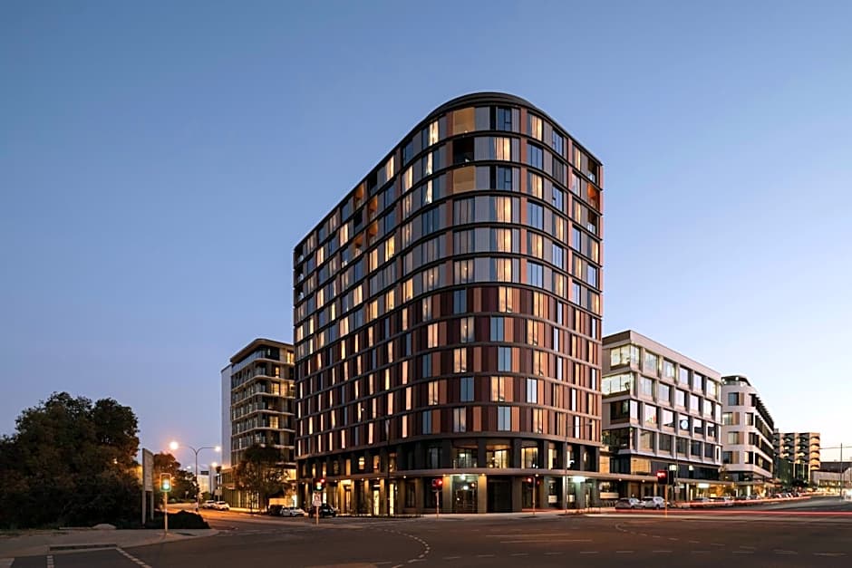 Courtyard by Marriott Perth, Murdoch