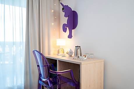 DOBLE USE MONOPARENTAL ( 1 ADULT + 3 CHILDREN)