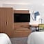 Holiday Inn Express Sheboygan-Kohler / I-43 By IHG