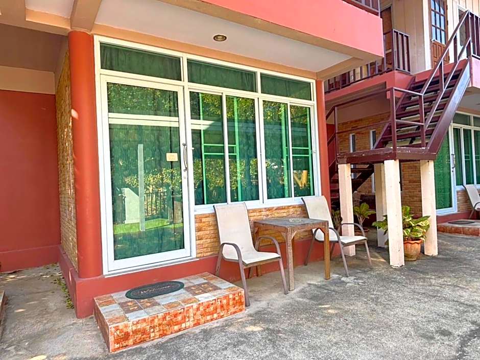Pan Din Boutique Guest House