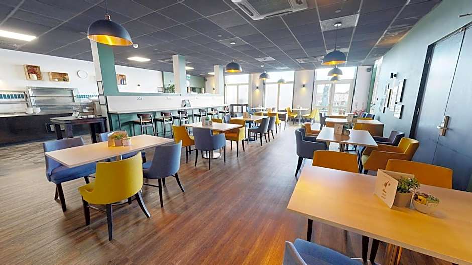 Holiday Inn Kenilworth - Warwick By IHG