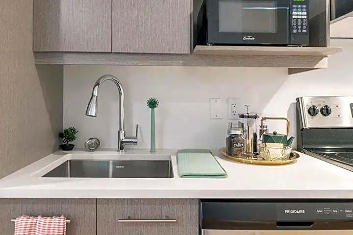 Rozenhaus Montreal Hotel