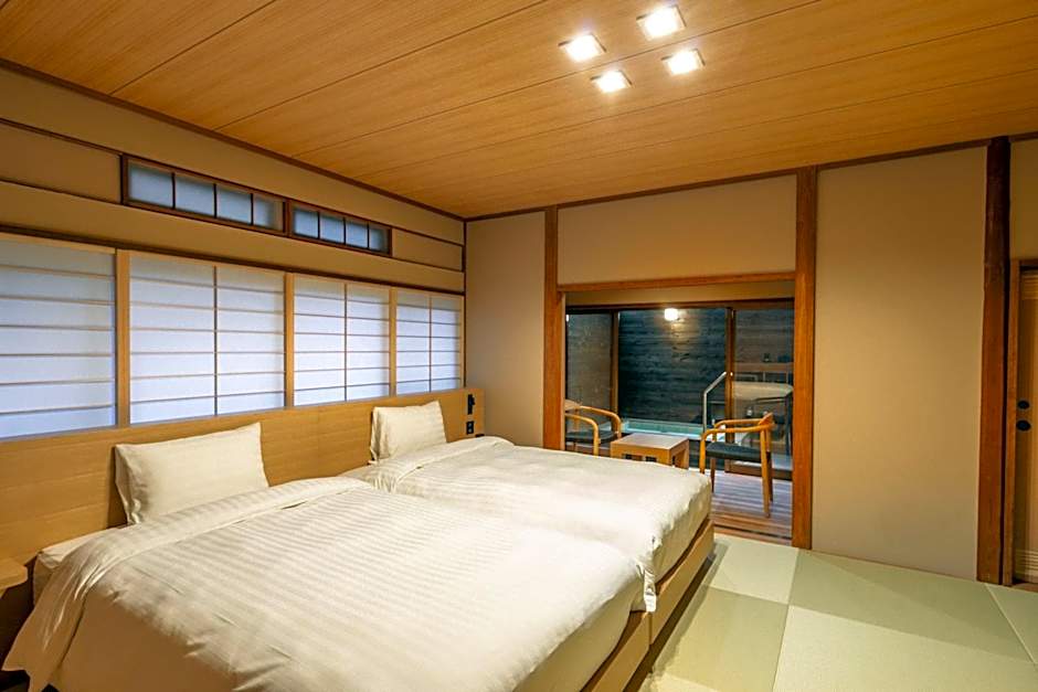 源泉掛け流しの宿Albergo湯楽