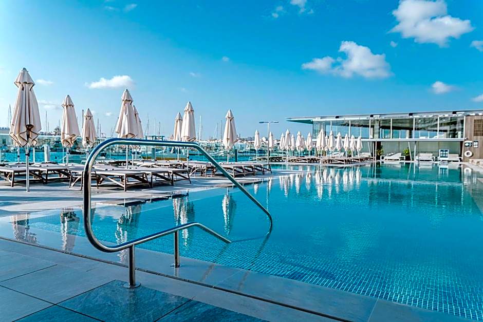 Azur Hotel by ST Hotels