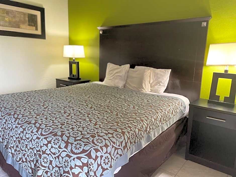 Regency Inn