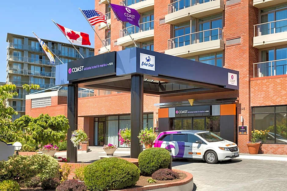 Coast Victoria Hotel & Marina by APA