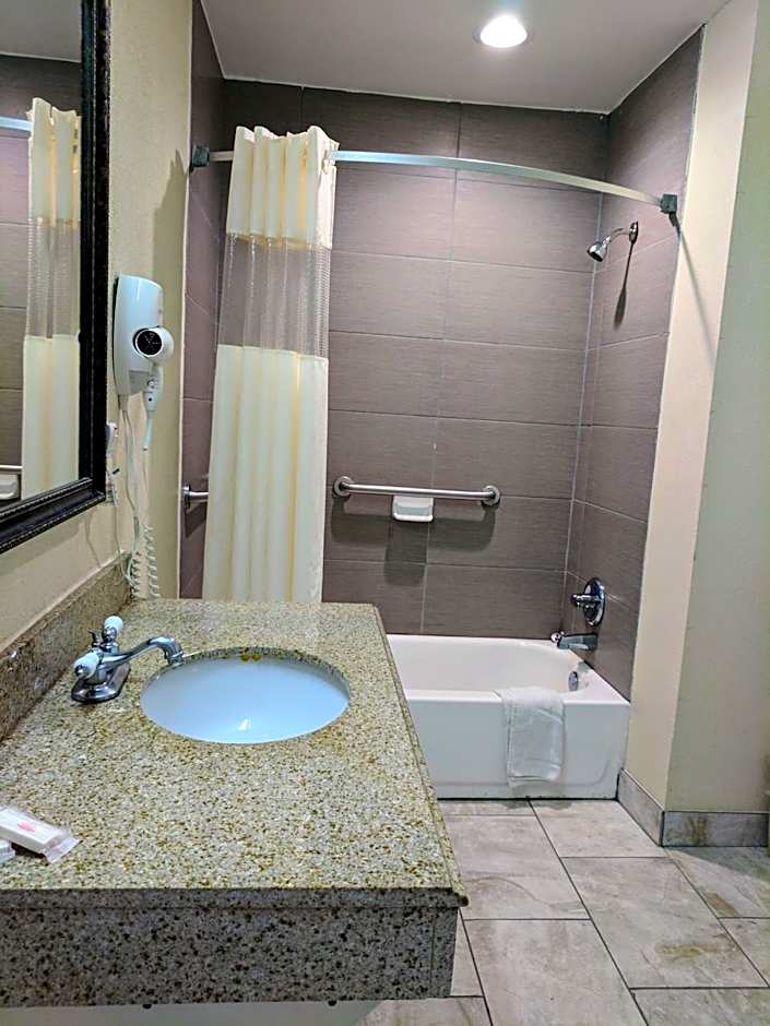 Days Inn by Wyndham San Antonio Interstate Hwy 35 North