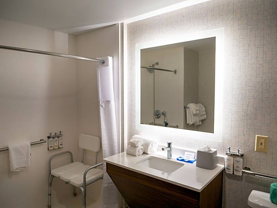 Holiday Inn Express & Suites Greenville Airport By IHG