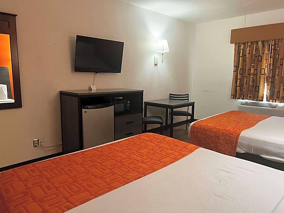 Howard Johnson by Wyndham Galveston