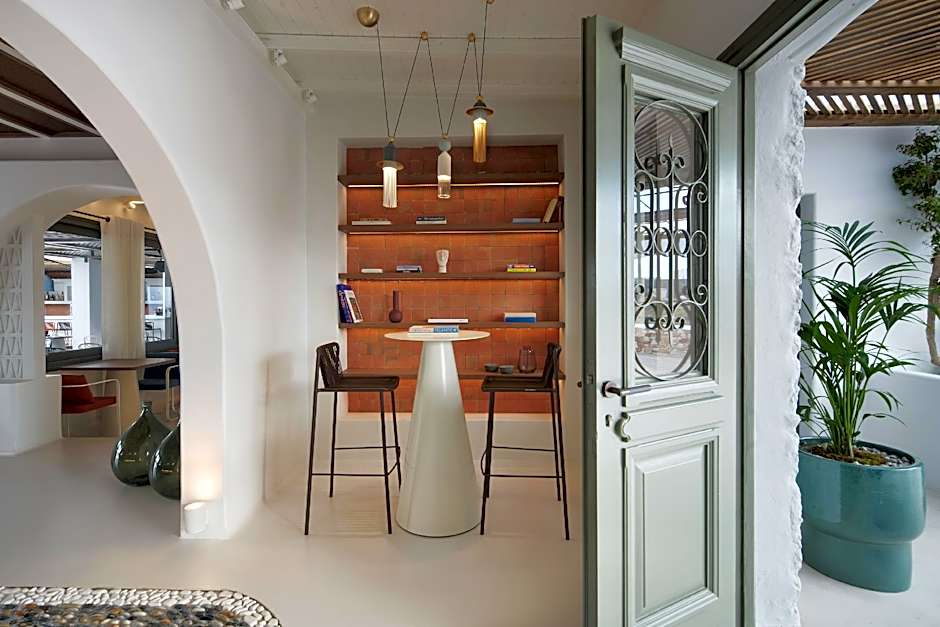 Andronis Minois - Small Luxury Hotels of the World