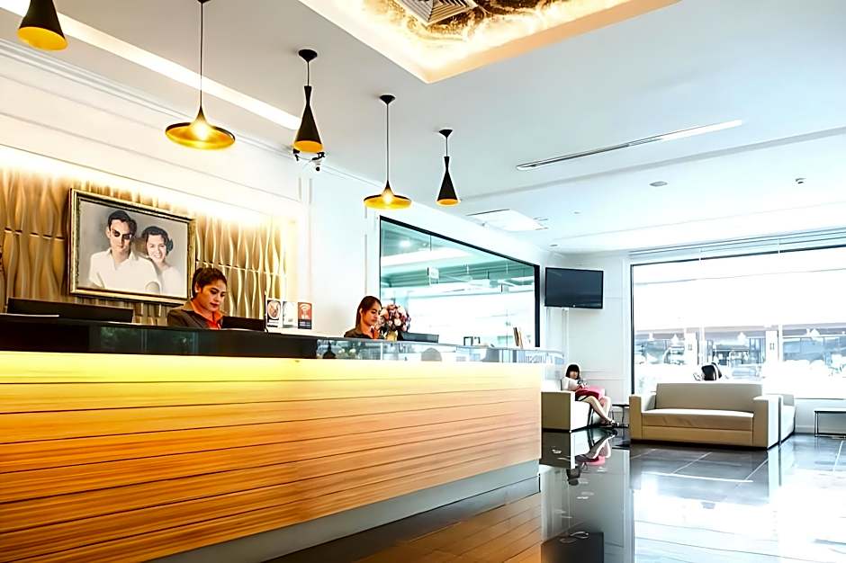 Picnic Hotel Bangkok