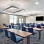 Holiday Inn Express Atlanta Airport - North by IHG
