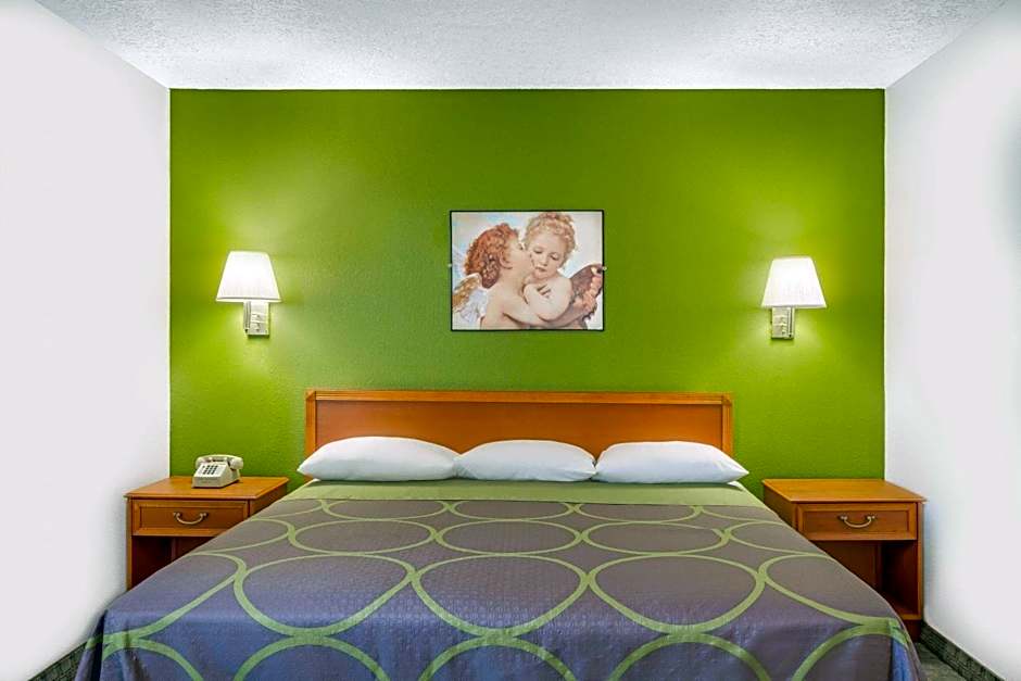 Super 8 by Wyndham Price