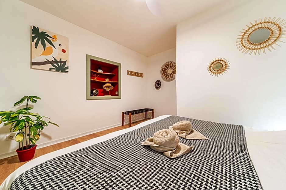 Les Baroudeurs Hostel