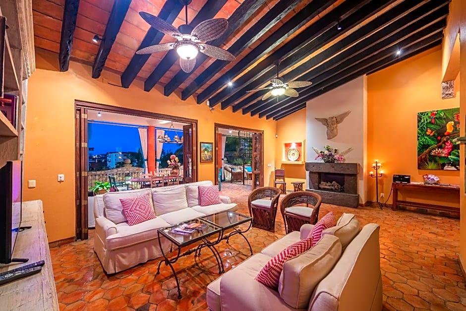Villa Lola - Adults Only