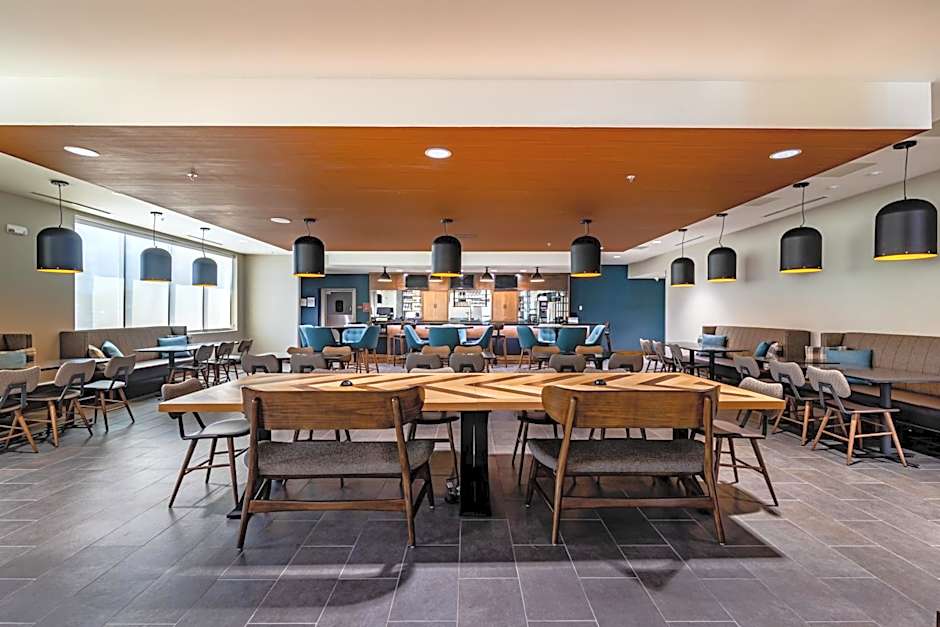 Four Points by Sheraton Brunswick