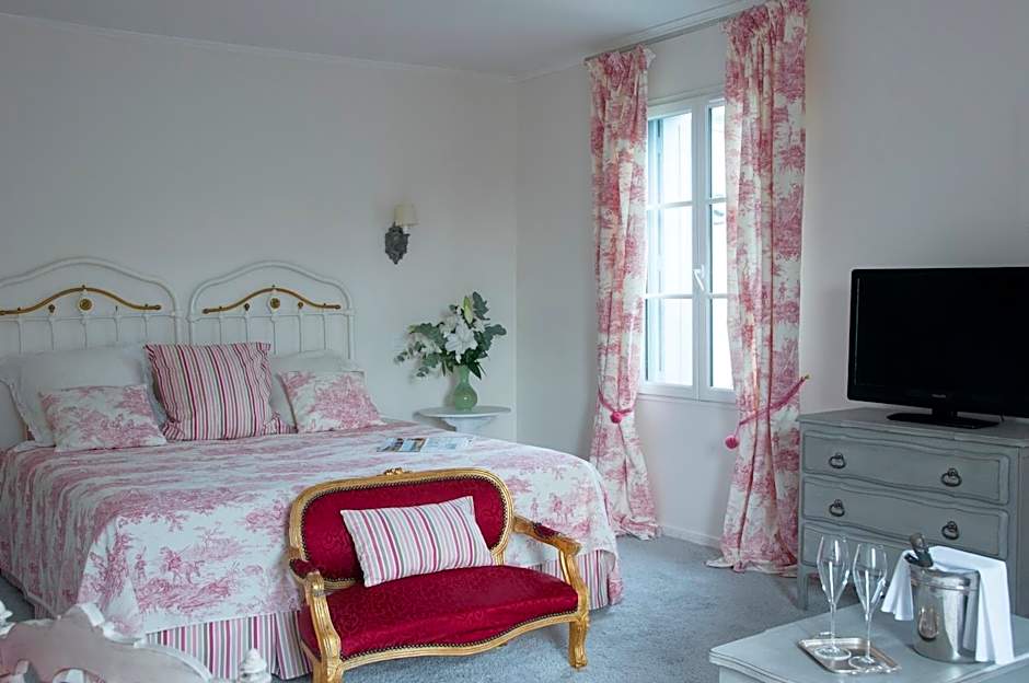 Logis Hôtel Restaurant Château Bellevue