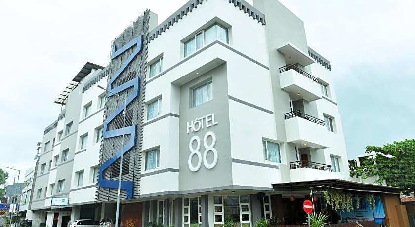 Hotel 88 Diponegoro-Jember by WH