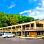 Econo Lodge Jefferson Hills Hwy 51