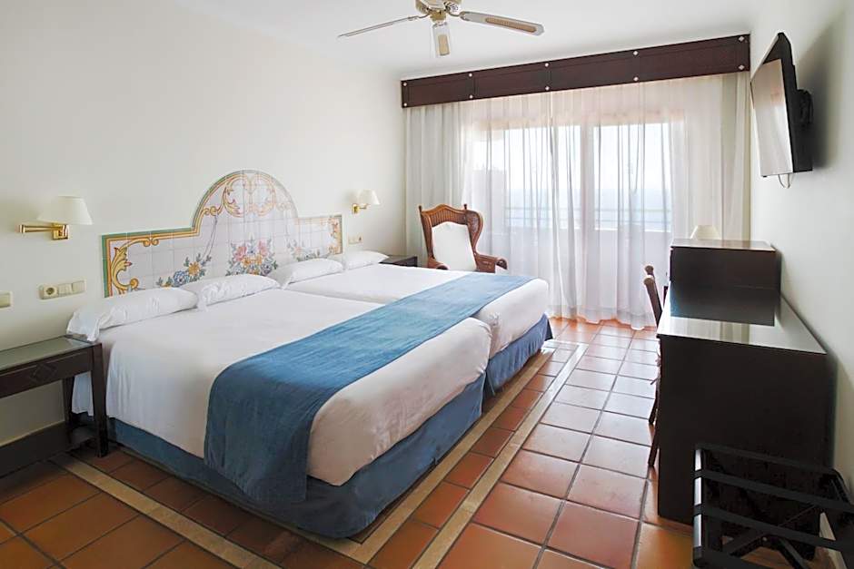 Ibersol Almuñecar Beach & Spa Hotel