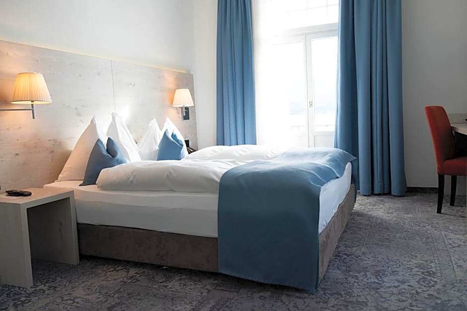 Hotel Restaurant Bellevue au Lac