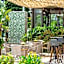 Citrus Luna Suite Hotel